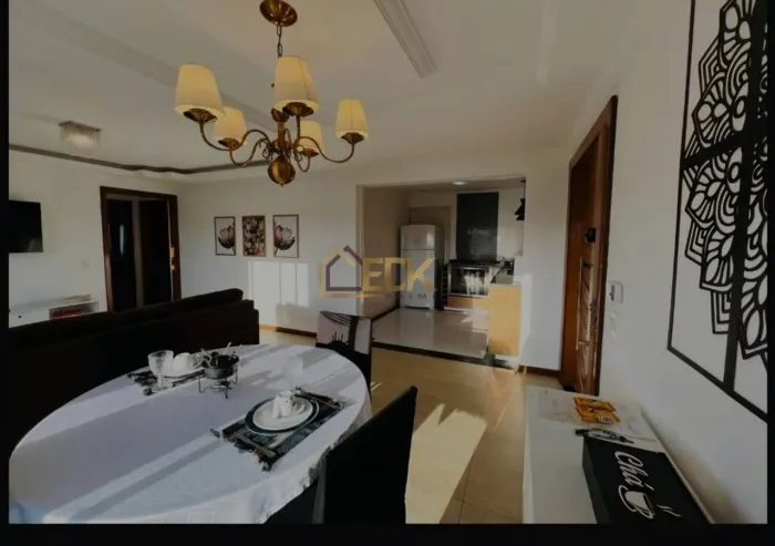 Casa com 2 dormitórios à venda, 110 m² por R$ 806.000 - Vila Sodipe - Campos do Jordão/SP