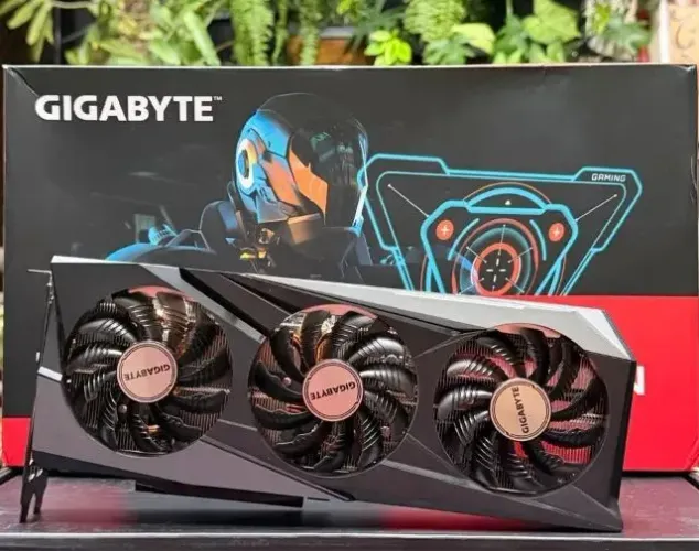 RX 7600 Gigabyte 8GB