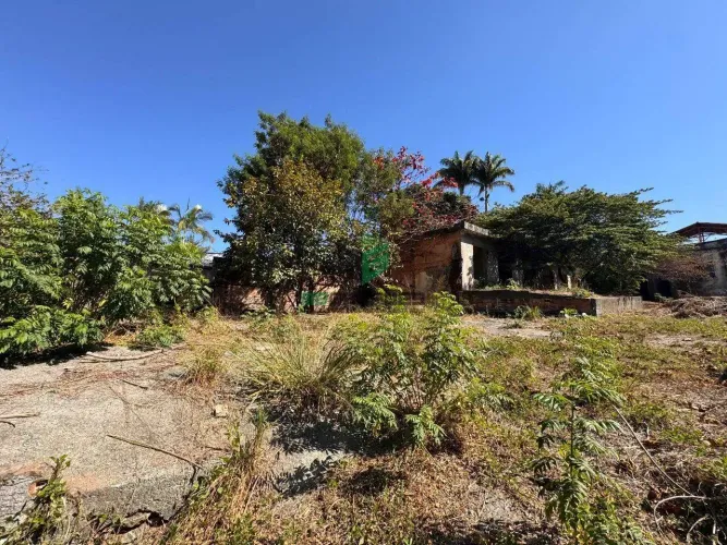 Excelente Terreno 1.500m² à Venda na Rua Bonfim