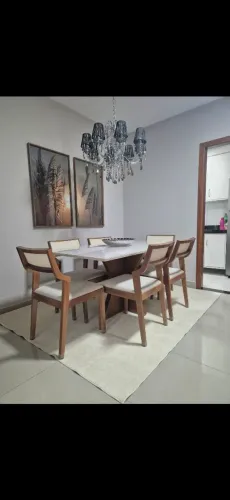 Vendo lustre preto