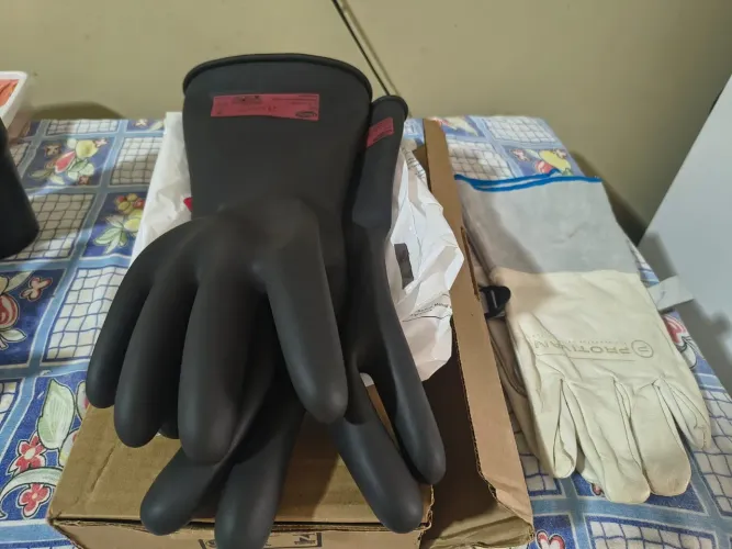 Luvas de proteção para eletricista 