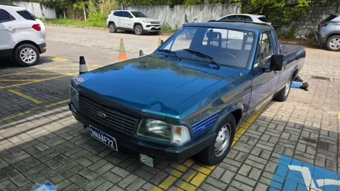 Ford Pampa L 1.8i / 1.8 (álcool) 1993