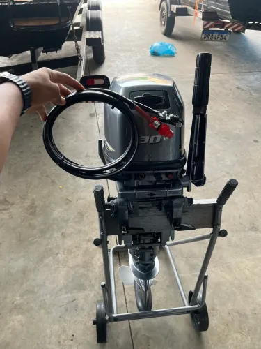 Yamaha 30hp 2018 semi novo