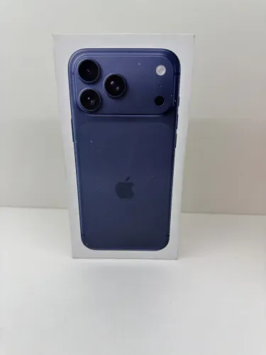 17 pro Max 1TB lacrado (parcelo até 18x)