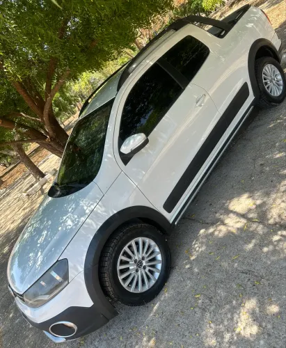Volkswagen Saveiro Cross 1.6 T.flex 16V CD 2015
