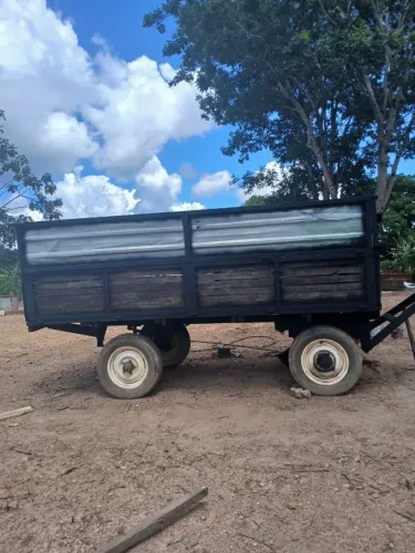 CARRETINHA PARA TRATOR