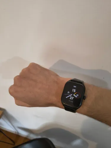 Amazfit GTS 4 com comando de voz