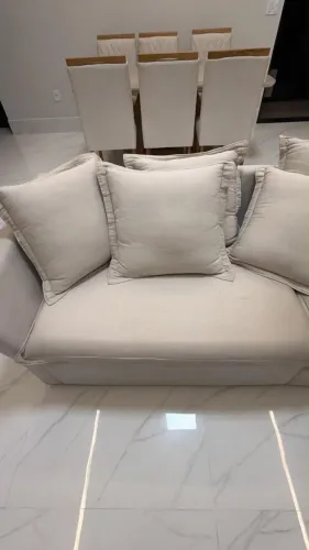 Sofá muito conservado