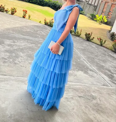 vendo vestido de madrinha casamento usado somente uma vez ! 