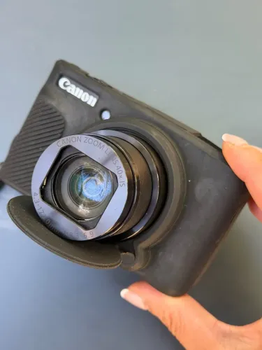 Canon PowerShot SX740 HS - Completa