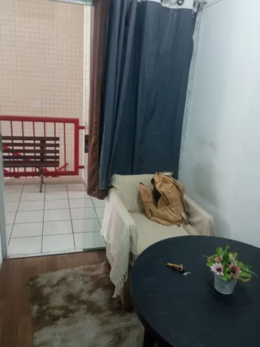 Alugo box de 5m², no Shopping Vasco da Gama, bem localizado