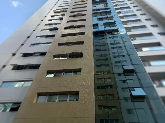 Alugo otimo apto com sala, suite, cozinha e garagem no edificio Modern Life.