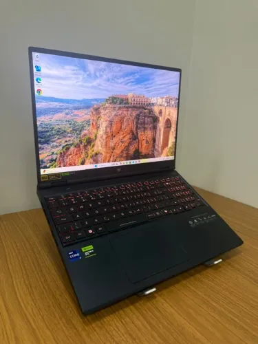 ACER PREDATOR HELIOS NEO 16