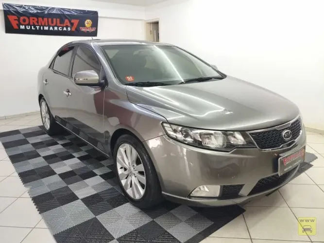 Kia Motors Cerato 1.6 16V Aut. 2013