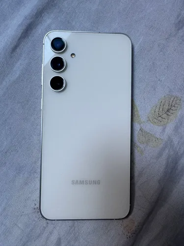Samsung Galaxy S23 FE 128GB - Excelente estado