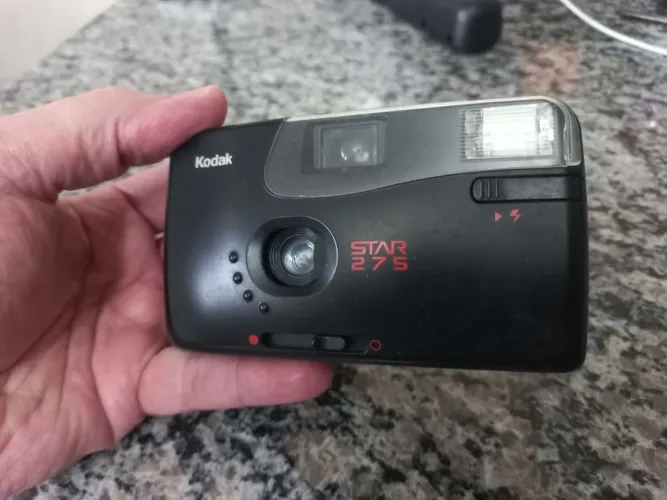 Maquina fotográfica kodak antiga 