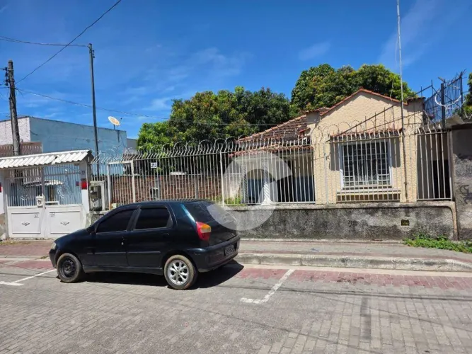 Casa com 3 dormitórios à venda, 160 m² por R$ 330.000,00 - Zé Garoto - São Gonçalo/RJ