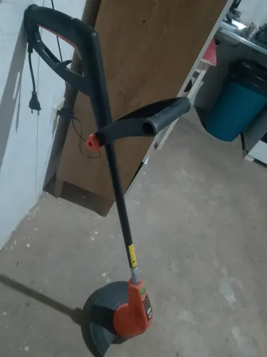 Reparador de grama elétrico da Tramontina por 250$ número do whatsapp *2