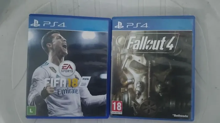 2 Jogos de ps4 originais 