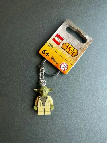 Lego chaveiro Yoda