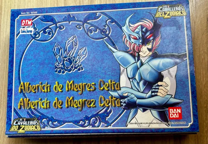 Boneco Cavaleiros do Zodíaco Alberich de Megrez Delta - Bandai / Long Jump