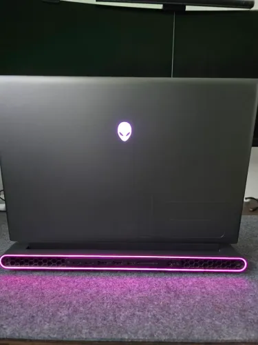 Notebook Alienware M16 Ryzen 9