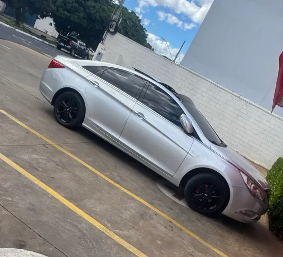 Hyundai Sonata 2.4 16V 182cv 4P Aut. 2012