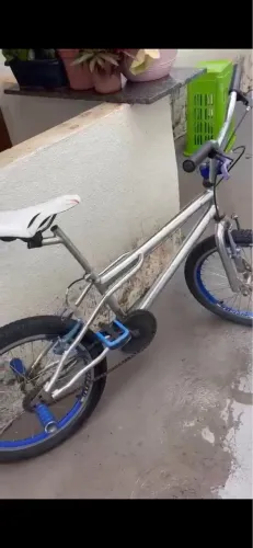 Vendo bike Cross bmx cromada aro 20