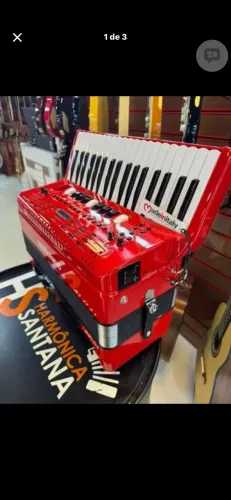Acordeon Roland 120 baixos (Nova) italiana 