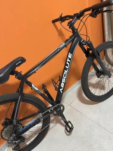 Bicicleta Absolute Nero 5