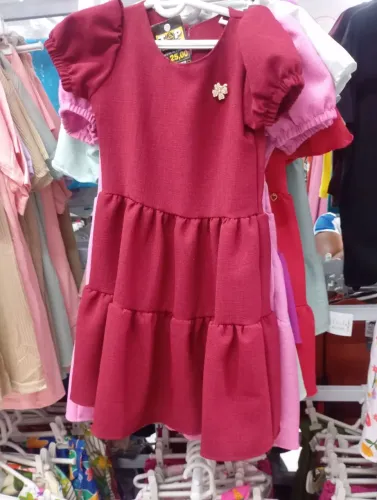 Vestido infantil vermelho tamanho M
