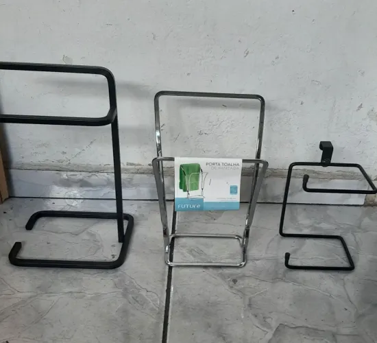 Suporte pra toalhas e papel .