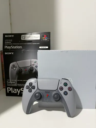 Controle 30 anos ps5