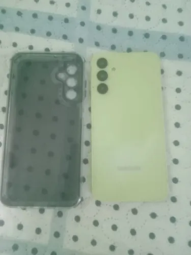 Vendo A15 em ótimo estado valor 500 reais, so chamar se tiver realmente interessado