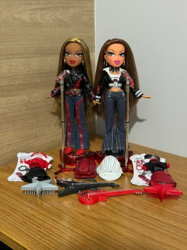 BONECA BRATZ ROCK ANGELS