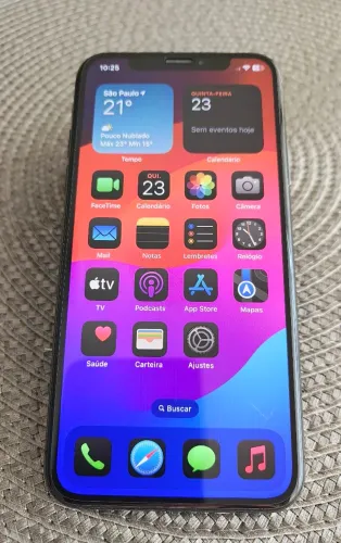 iPhone XS