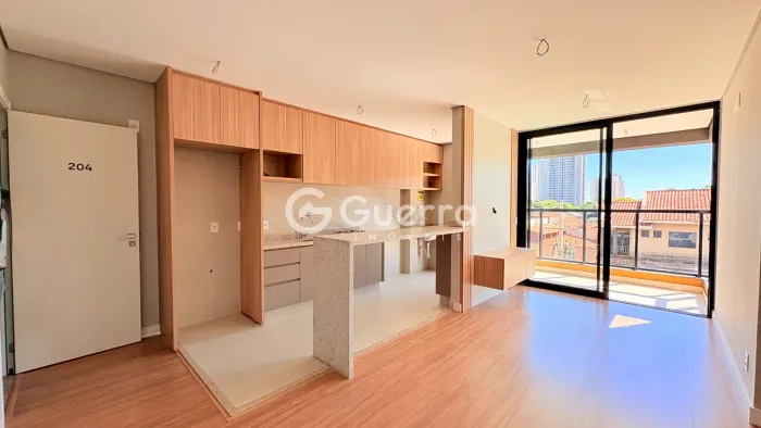 Apartamento à Venda no Zona 08 em Maringá