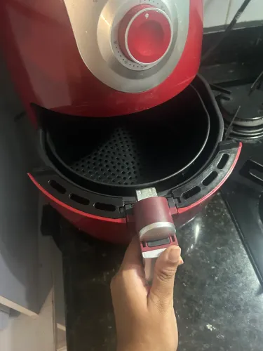 Fritadeira Elétrica Air Fry Britânia Bfr21p Airfryer 1500w 110 - Britania vermelha