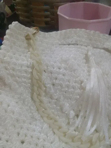 Bolsas de crochê diversas