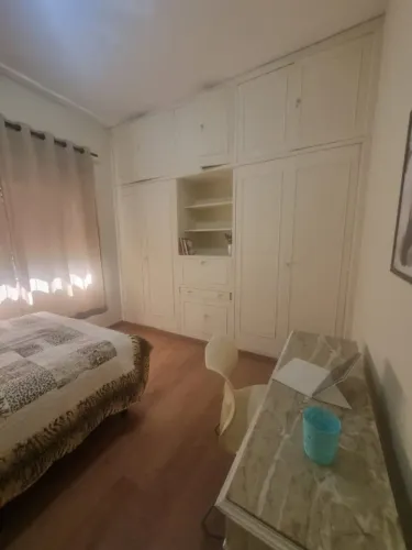 Excelente quarto otima localização 