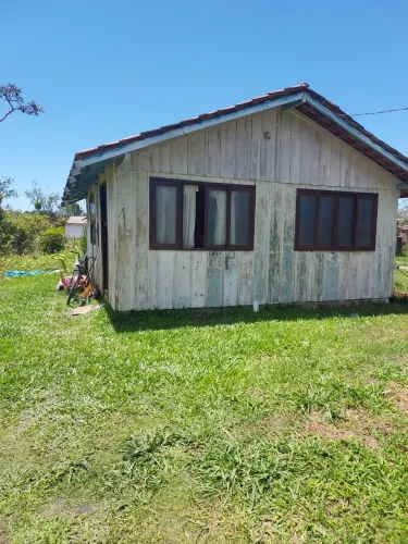 Vende - se casa em Pontal no Paraná