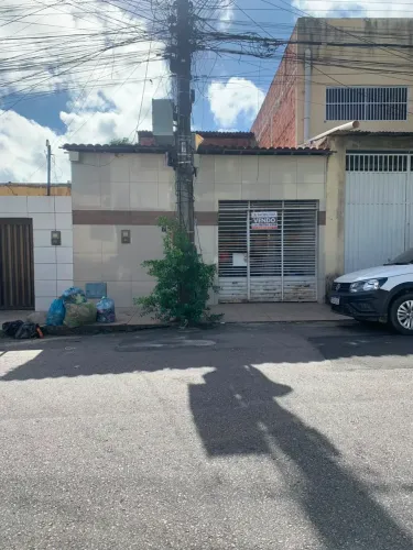 Vendo casa duplex no Olavo Oliveira - Fortaleza - CE