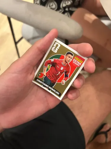 Vendo essa figurinha Extra Sticker da Copa 2026 do Cristiano Ronaldo Cr7