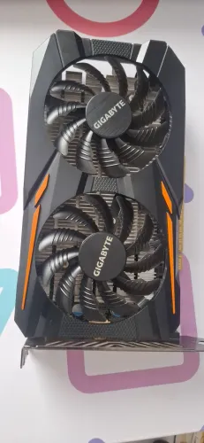 Placa de vídeo Gigabyte Gtx 1050ti