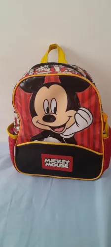Mochila infantil doação 