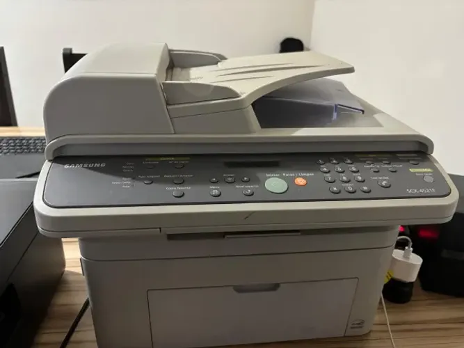 Impressora Laser Multifuncional Samsung