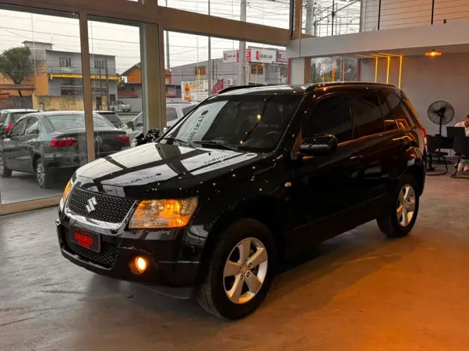 Suzuki Grand Vitara 2.0 16V 4x2/4x4 5P Aut. 2010