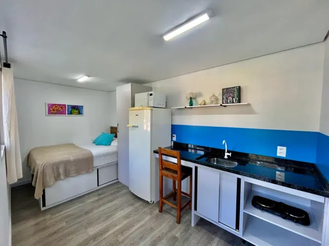 Para UMA pessoa - Mini casa mobiliada no bairro Augusta - Sem fiador- garantia caução 