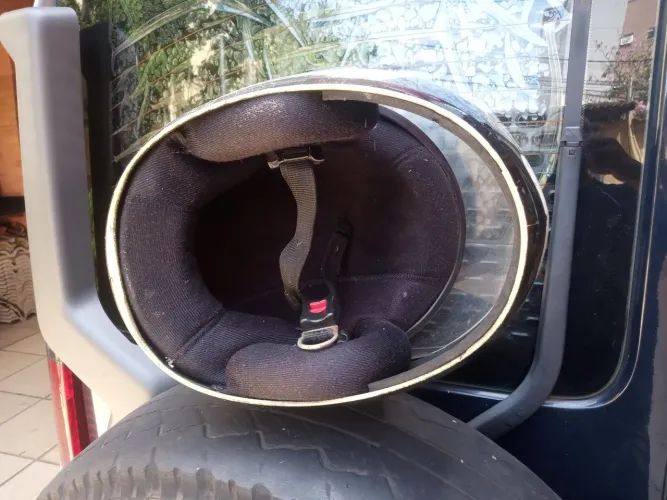 Capacete