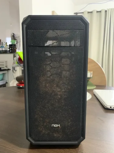 Gabinete NOX Preto para Computador - Frente Mesh - Semi novo
